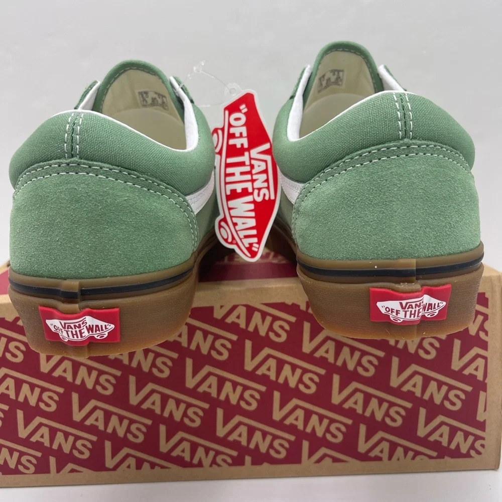 Vans Men’s Old Skool (Gum) Basil/True White Sneakers VN0A38G19M0
